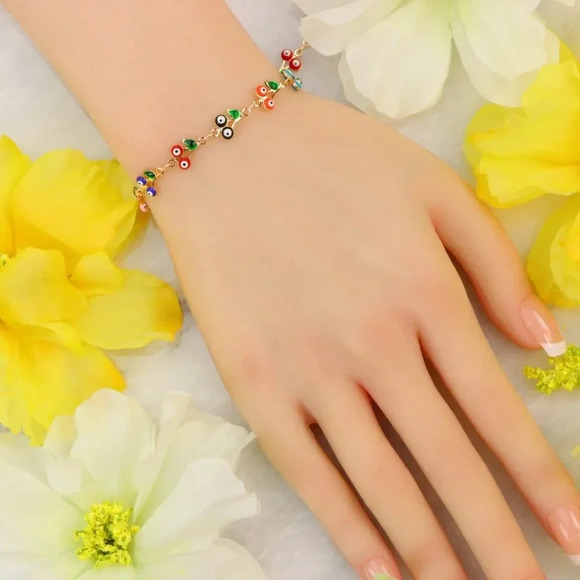 Minimalist Bracelet, Sleek & Modern Design, Women’s Fashion, YC110096-B - Picture 4 of 10